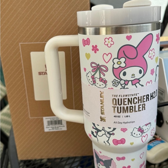 Stanley Quencher H2.0 Tumbler hello kitty friends - Picture 1 of 1